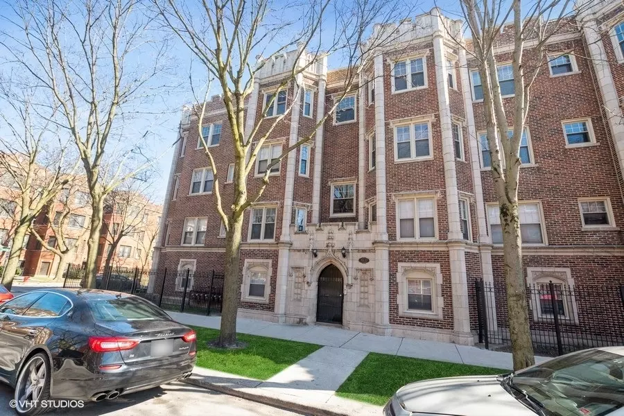 Chicago, IL 60649,7037 S Crandon Avenue #319