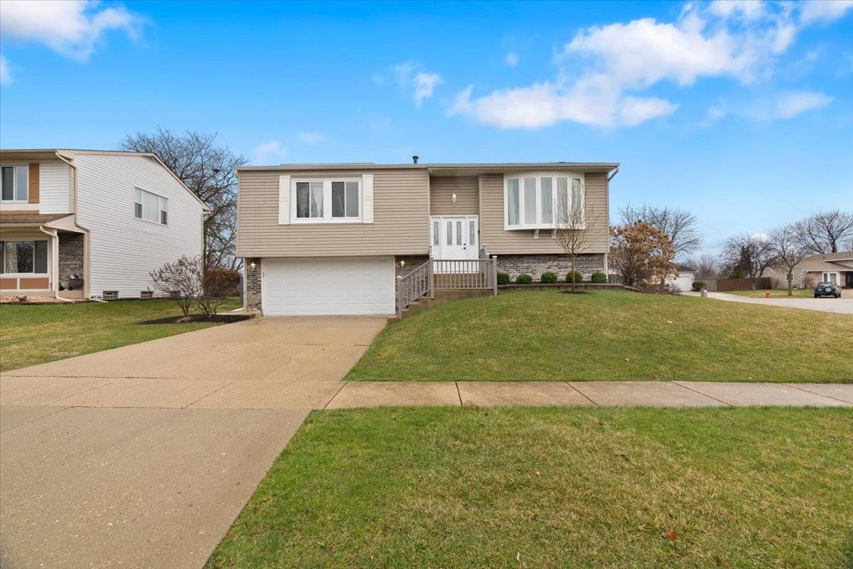 Roselle, IL 60172,975 Borden Drive