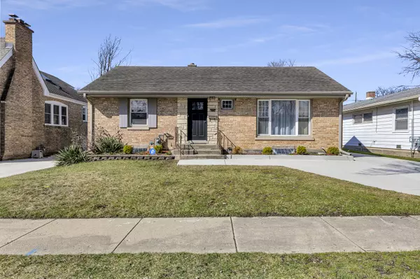 Arlington Heights, IL 60004,828 N Walnut Avenue