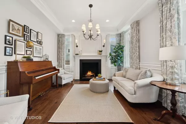 Western Springs, IL 60558,4123 Grove Avenue