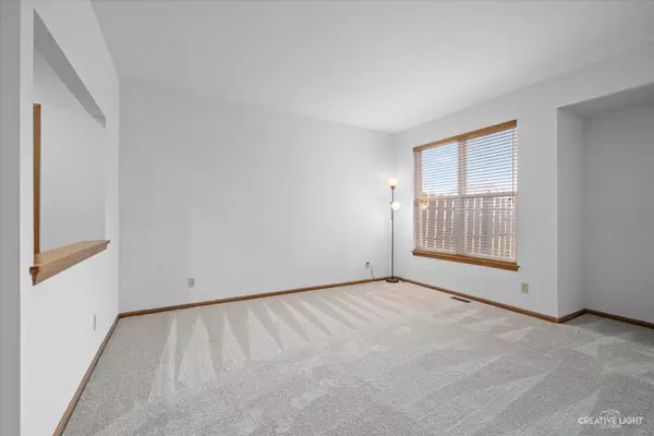 Oswego, IL 60543,350 Chesterfield Court