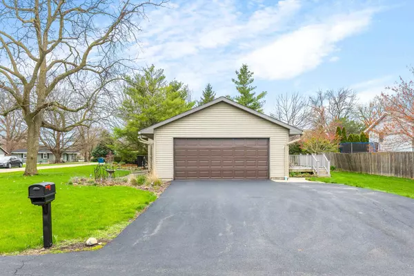 Atlanta, IL 61723,300 S Josephine Street