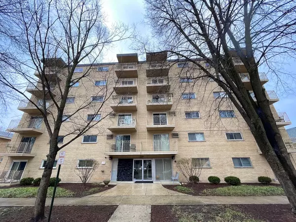 Forest Park, IL 60130,115 Marengo Avenue #208