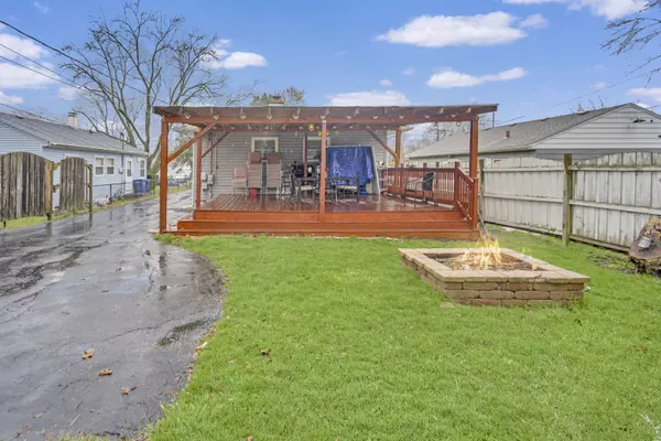 Waukegan, IL 60085,1203 New York Street