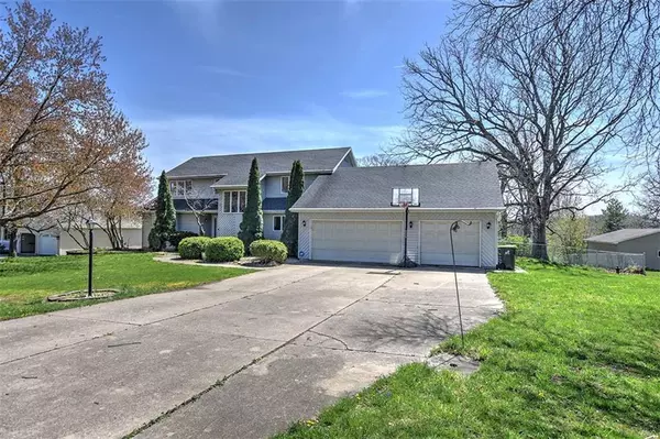 Argenta, IL 62501,8455 Hickory Hills Drive