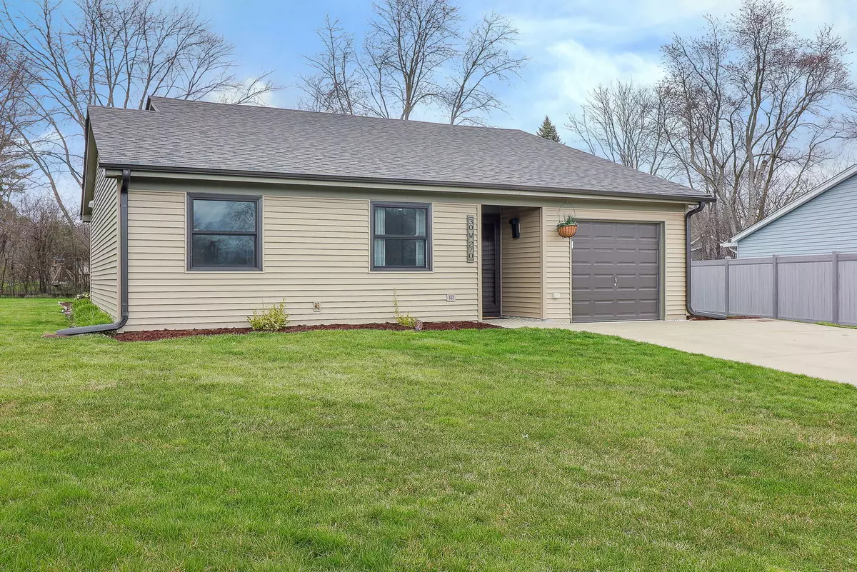 Warrenville, IL 60555,30W270 Dorchester Court