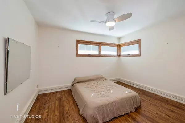 Western Springs, IL 60558,5413 Caroline Avenue