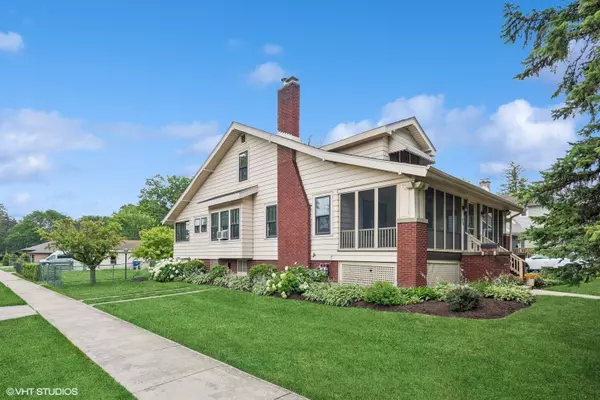 Villa Park, IL 60181,409 S Princeton Avenue