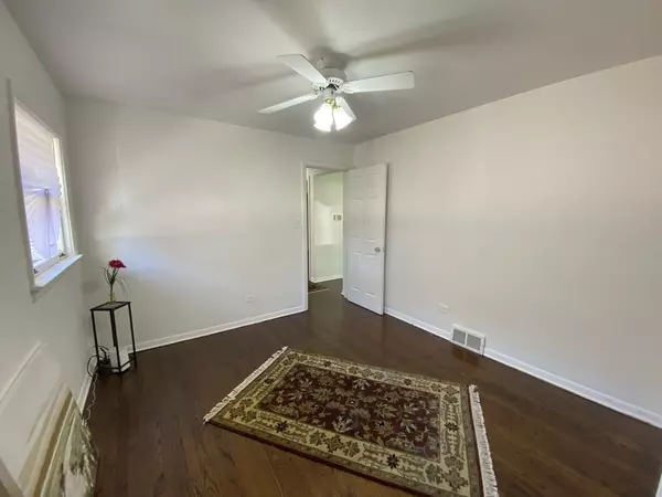 Evergreen Park, IL 60805,9609 S California Avenue