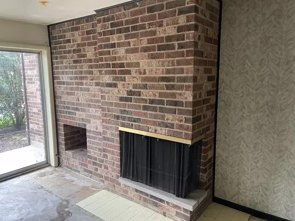 Naperville, IL 60563,1041 W Ogden Avenue #133