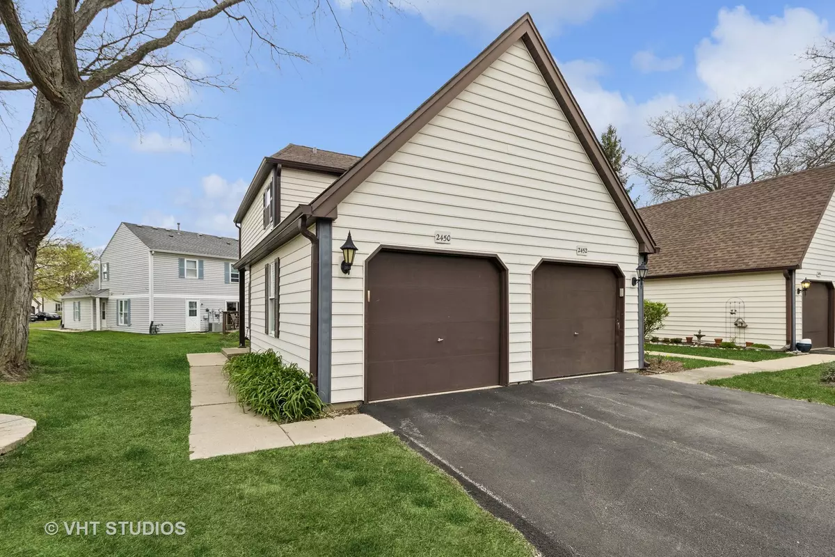 Aurora, IL 60502,2450 Devonshire Court