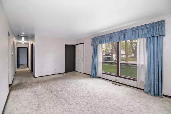 Bourbonnais, IL 60914,46 Kim Drive