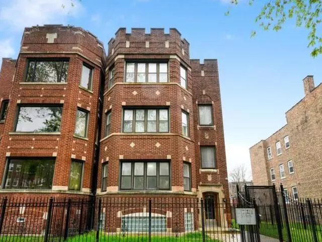 Chicago, IL 60649,7822 S Colfax Avenue #1