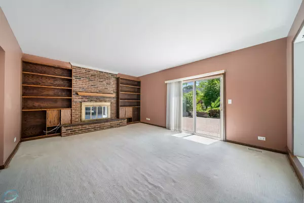Oak Brook, IL 60523,18w743 Avenue Chateaux E