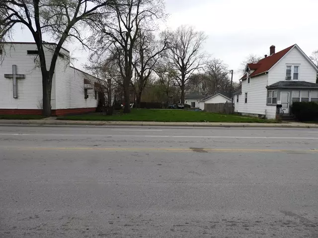 Hazel Crest, IL 60429,17080 Wood Street