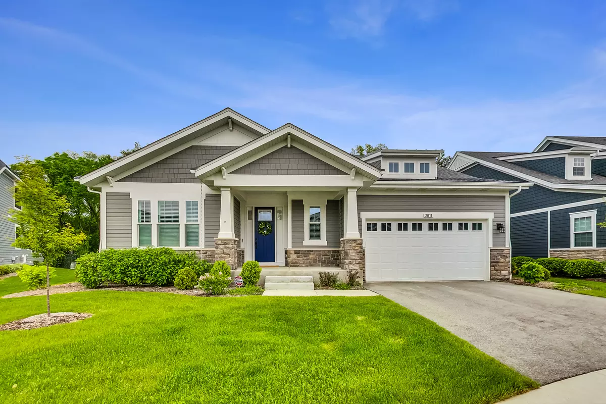 Glenview, IL 60026,2811 Parkside Circle