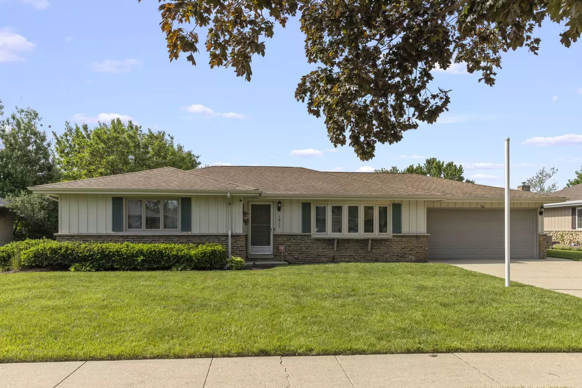 Crest Hill, IL 60403,1817 Lincoln Avenue