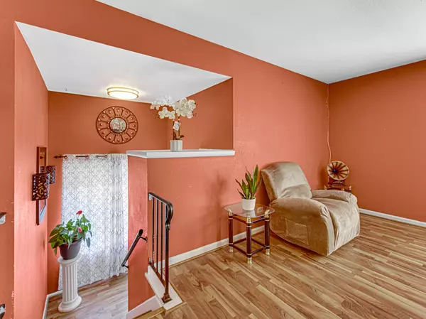 Hanover Park, IL 60133,7532 Bristol Lane #1