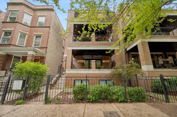 3842 N Damen Avenue #2, Chicago, IL 60618