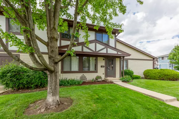 Hanover Park, IL 60133,1365 Sacramento Drive #16