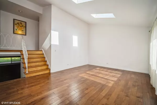 Niles, IL 60714,8723 N NATIONAL Avenue