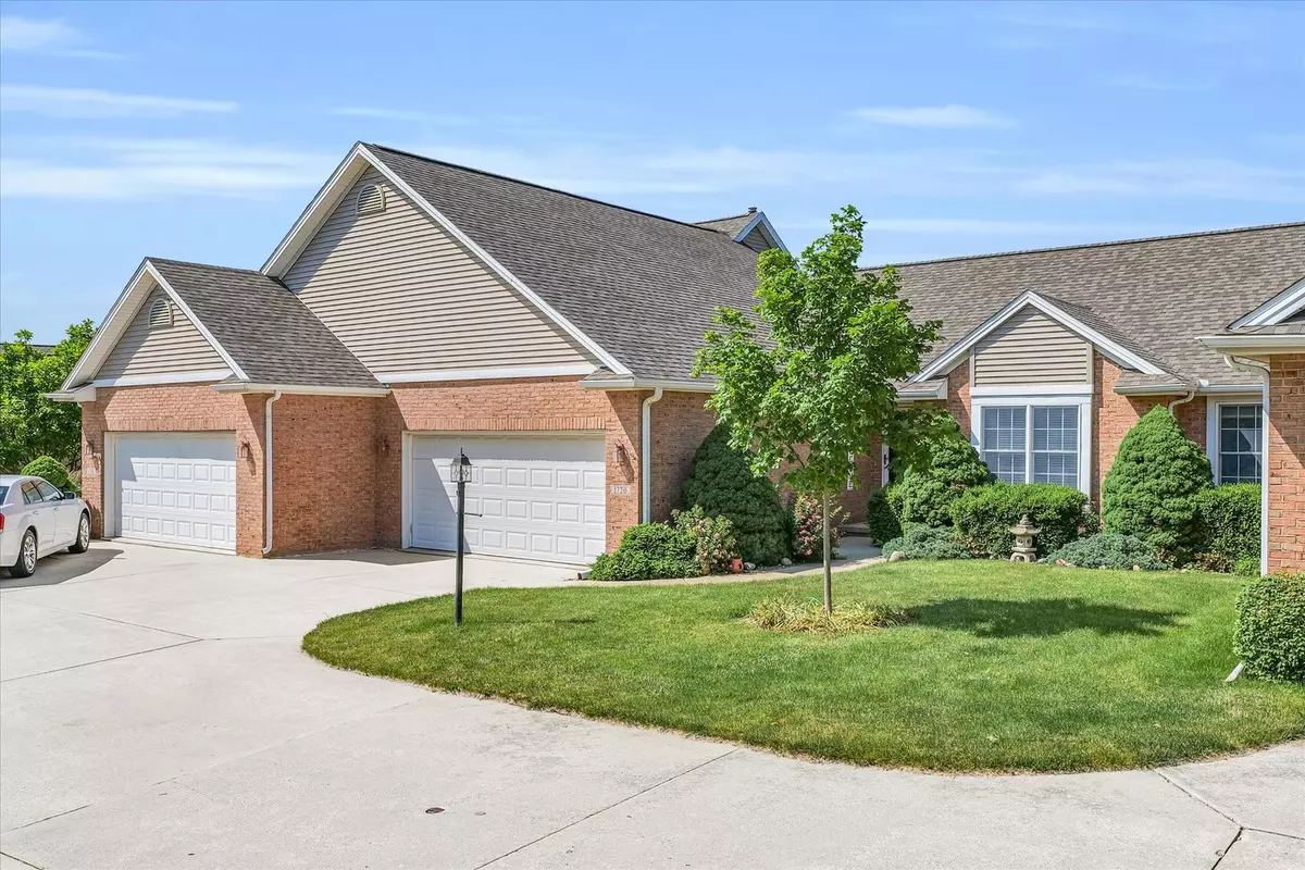 Mahomet, IL 61853,1720 Tin Cup Road #1720