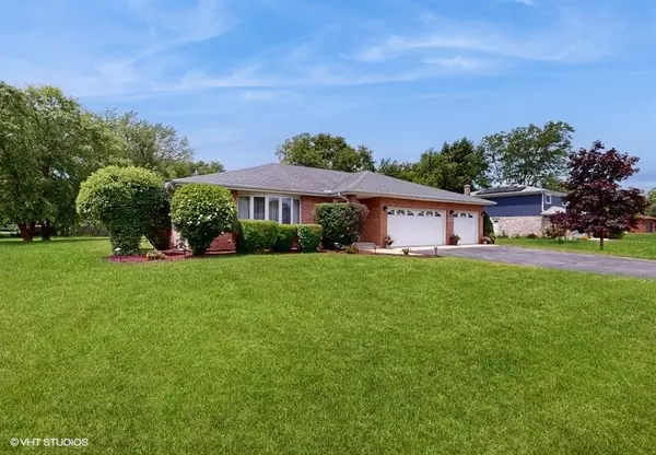 Crete, IL 60417,24544 S Wildwood Trail