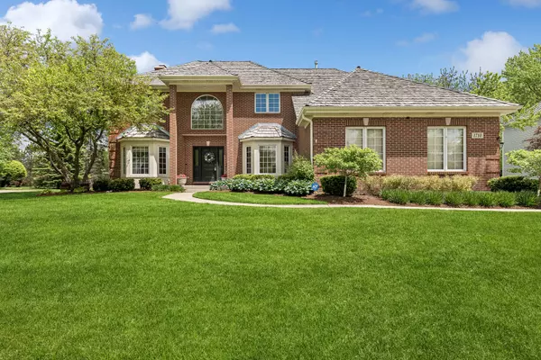 Libertyville, IL 60048,1710 Mulberry Drive
