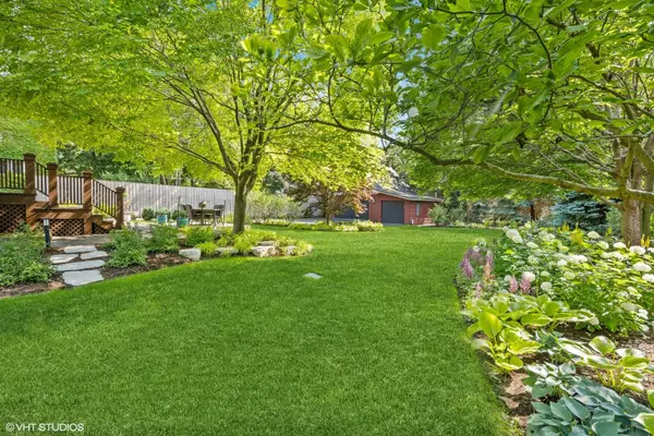 Chicago, IL 60613,4264 N Hazel Street
