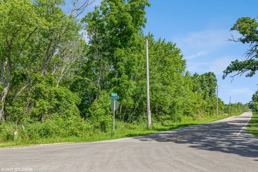 lot 1 Pleasant valley Road, Woodstock, IL 60098