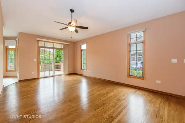 Tinley Park, IL 60477,16089 Julia Courtyard Court #10