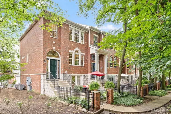 Naperville, IL 60563,759 PRESCOTT Court #759