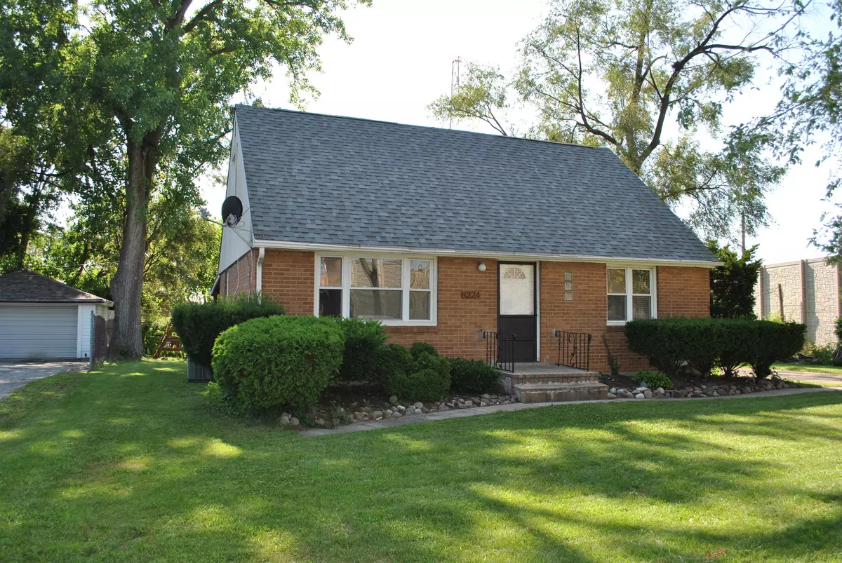 Justice, IL 60458,8224 S 85th Avenue