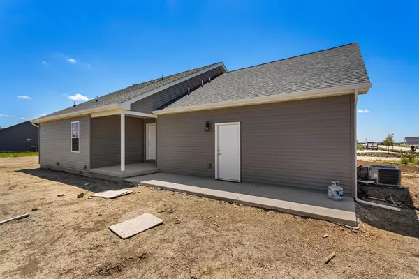 Fisher, IL 61843,402 Jerin Drive