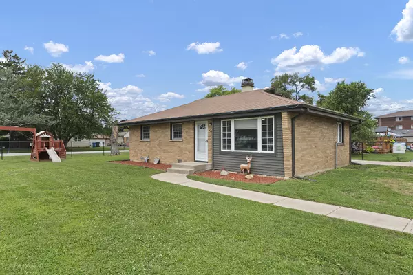 Justice, IL 60458,7945 S 83rd Court