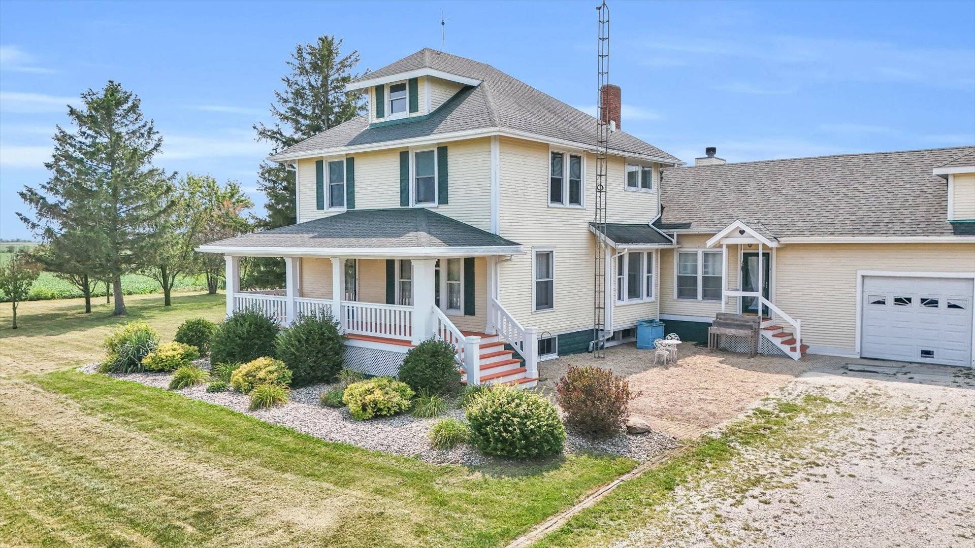 Thawville, IL 60968,2075 N ST RTE 115