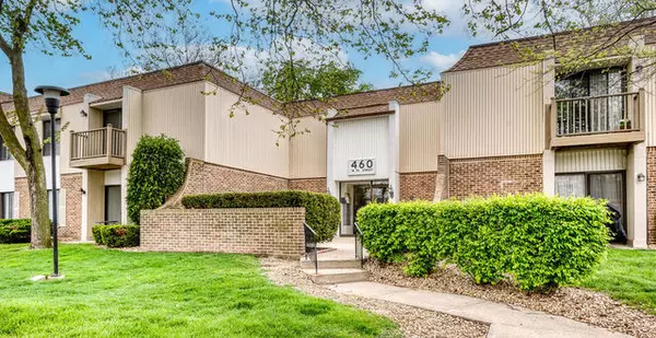 460 74th Street #S-201,  Downers Grove,  IL 60516