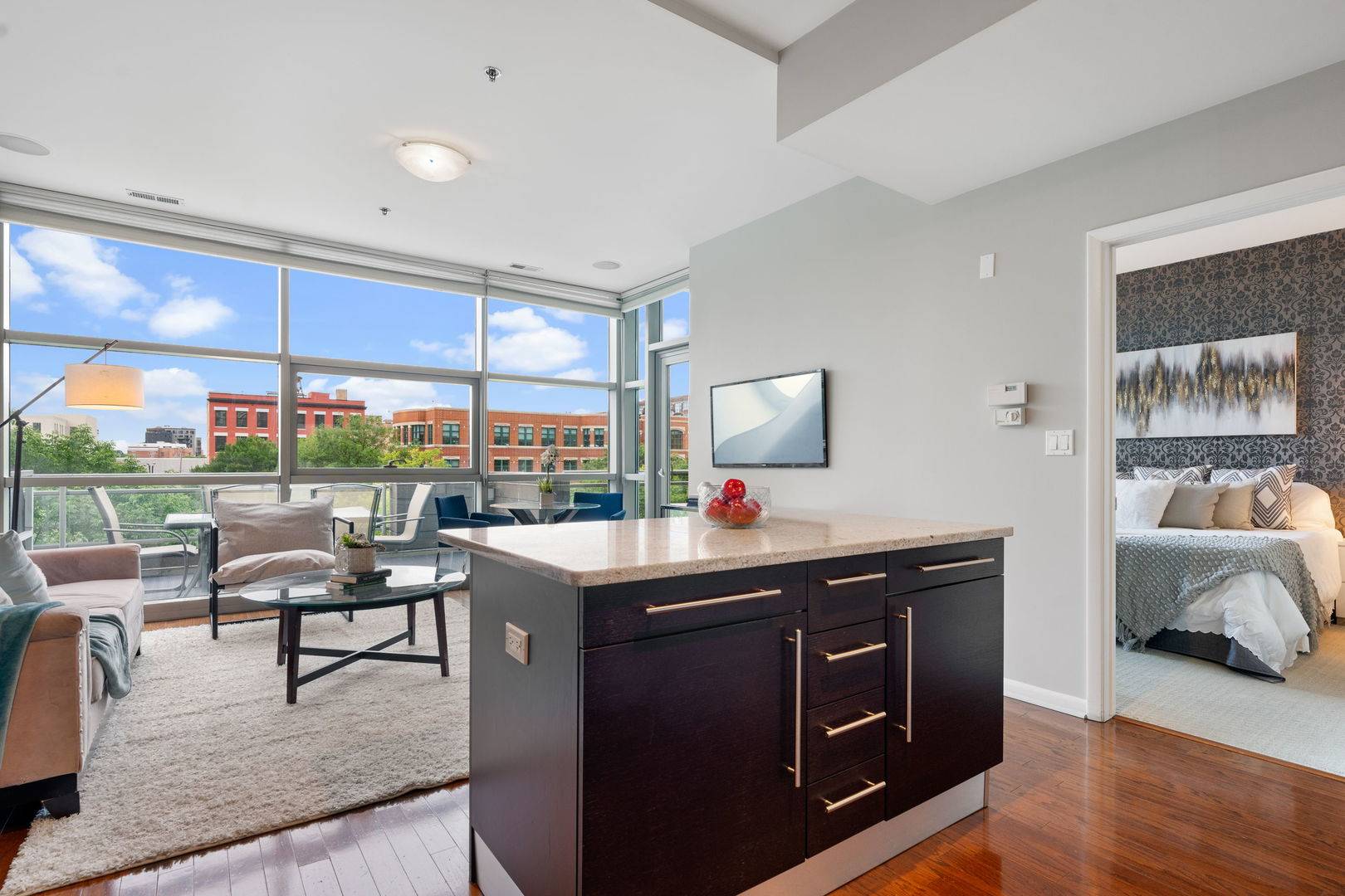 Chicago, IL 60607,225 S SANGAMON Street #311