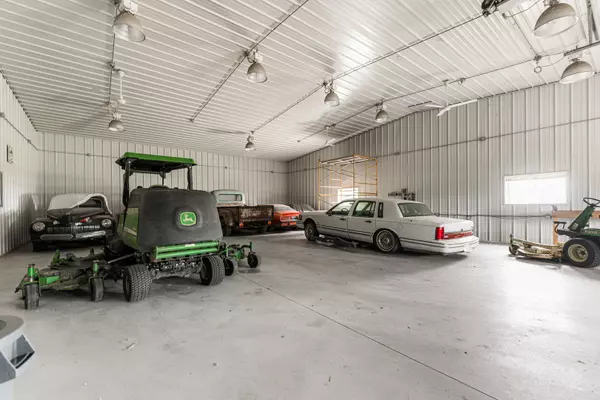 Clare, IL 60111,7105 State Route 64