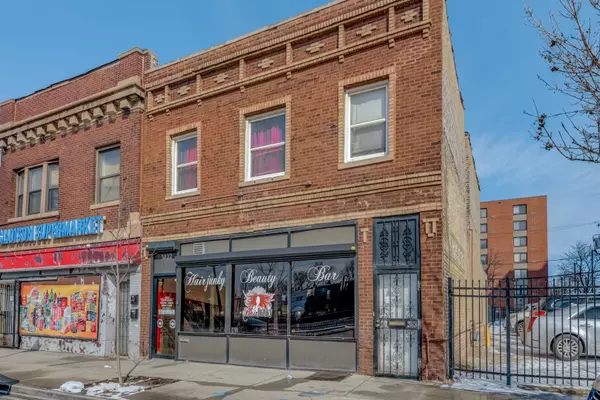 3822 W Madison Street, Chicago, IL 60624