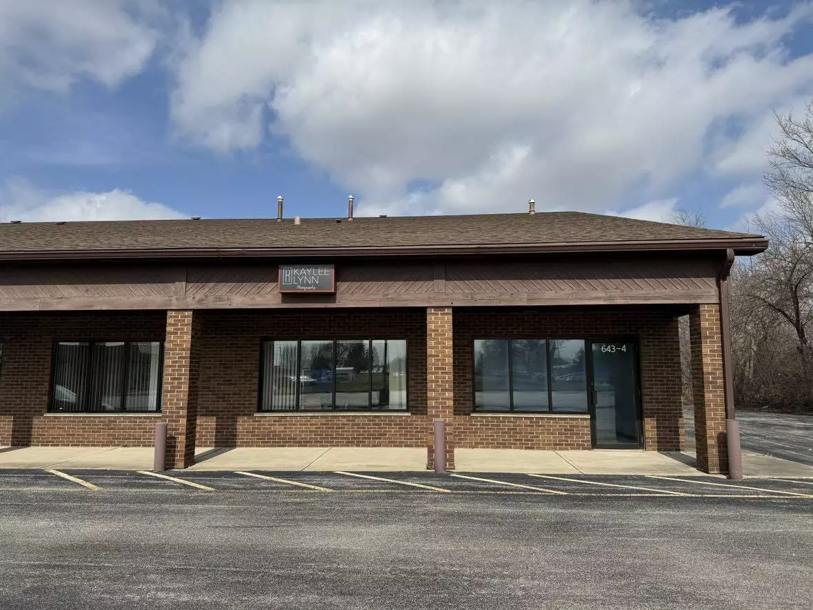 Beecher, IL 60401,643 Dixie Highway #4