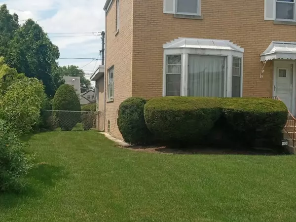 Elmwood Park, IL 60707,1824 N 76th Court