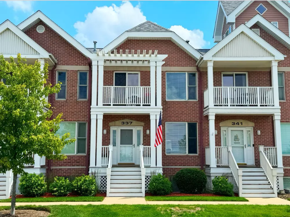 Kenosha, WI 53140,337 54th Street #337