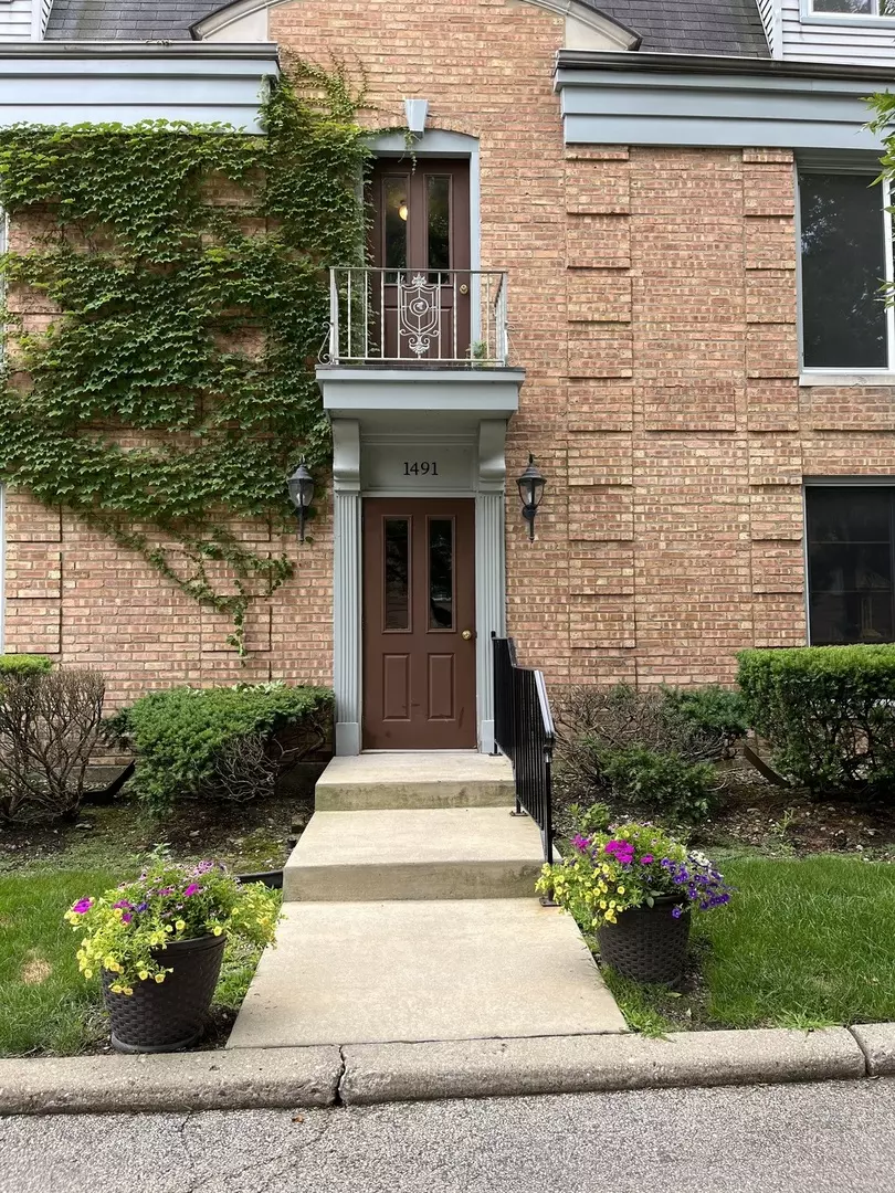 Northbrook, IL 60062,1491 Shermer Road #202-B