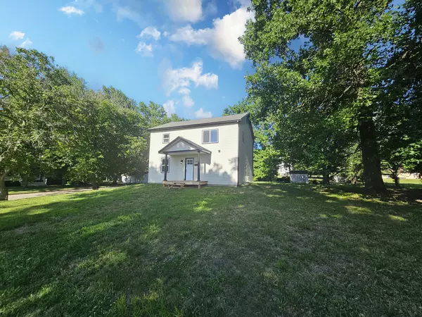 Lacon, IL 61540,304 S Fulton Street