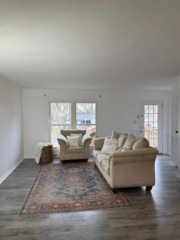 Mahomet, IL 61853,504 Western Hills Drive