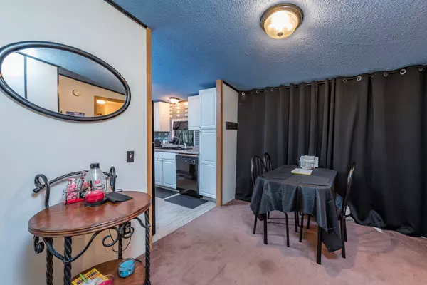 38703 N Sheridan Road #204 Beach Park, IL 60099