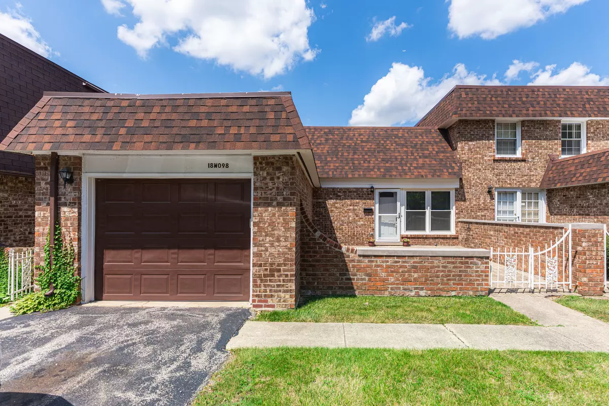 Villa Park, IL 60181,18W098 16th Street