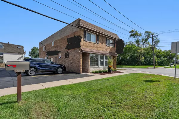 Hickory Hills, IL 60457,9251 S Roberts Road