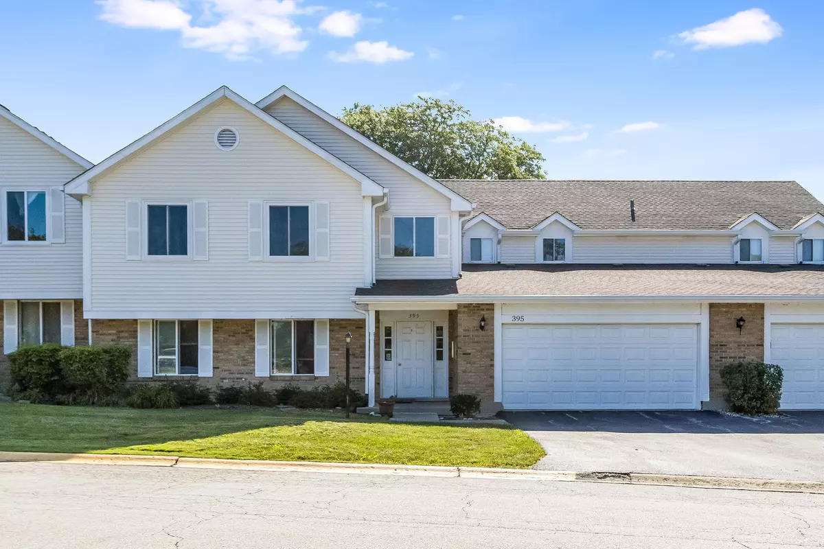 Aurora, IL 60504,395 Springlake Lane #C